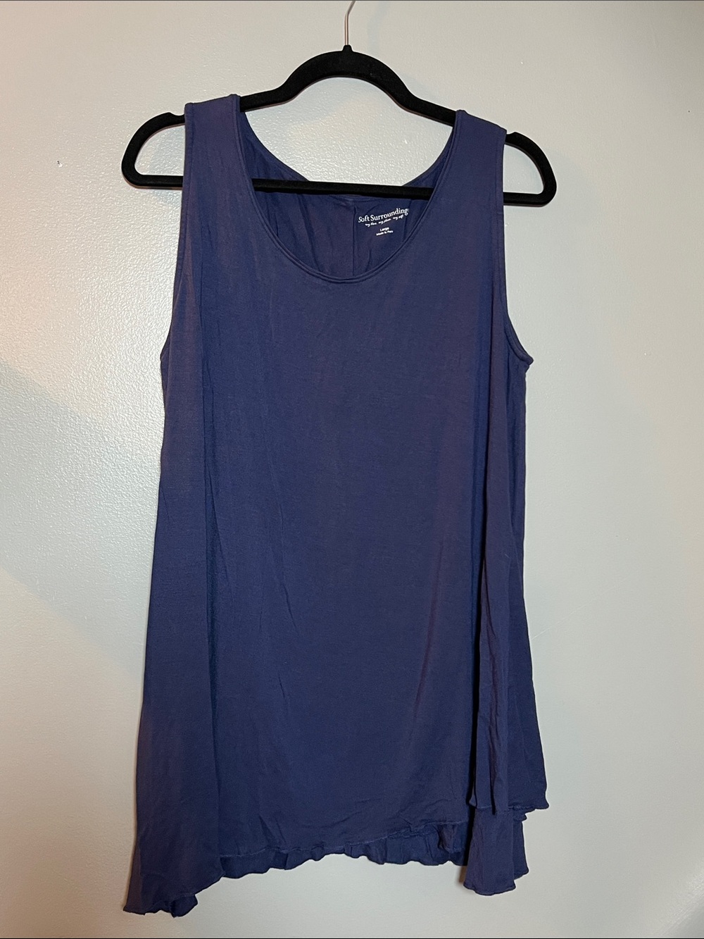 Soft Surroundings Navy Blue Sleeveless Scoop Neck Tank